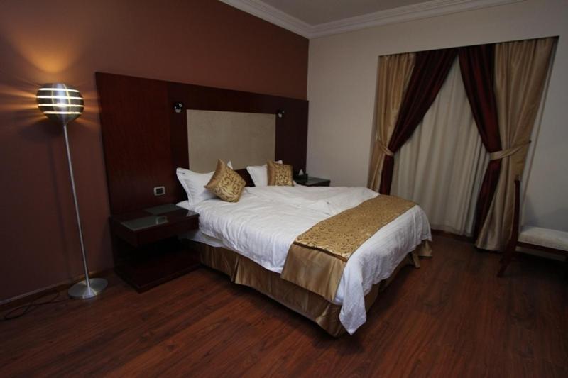 Nuzol Tala Hotel